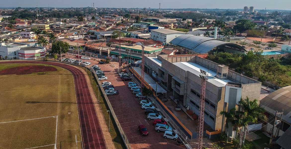 Presidente da FIEAC assina ordem de serviço para obras do novo Centro de Promoção da Saúde do SESI