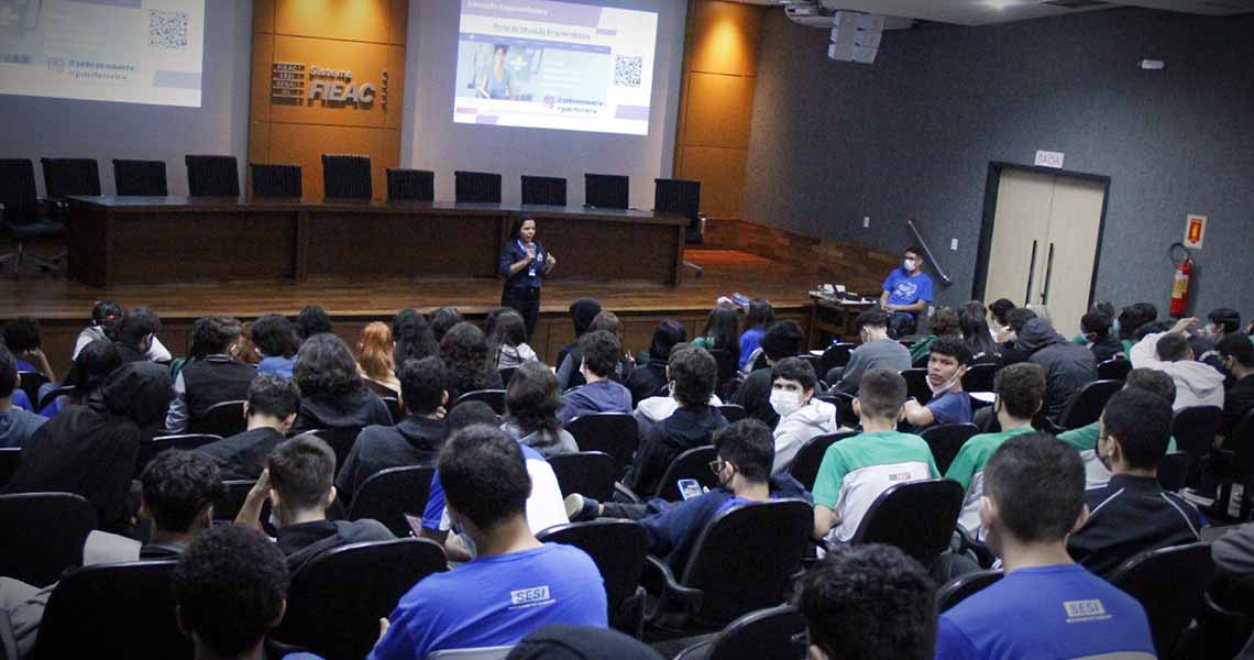 Alunos do SESI iniciam semestre com palestra sobre projeto de vida