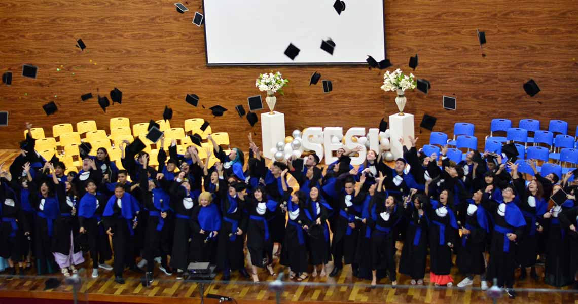 Escola SESI realiza formatura dos alunos do 9º ano