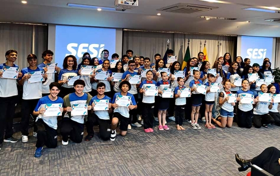 Alunos da Escola SESI conquistam medalhas em jogos escolares