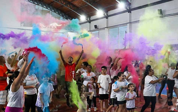 Festa das Cores do SESI/AC inspira vida saudável e promove bem-estar em Rio Branco